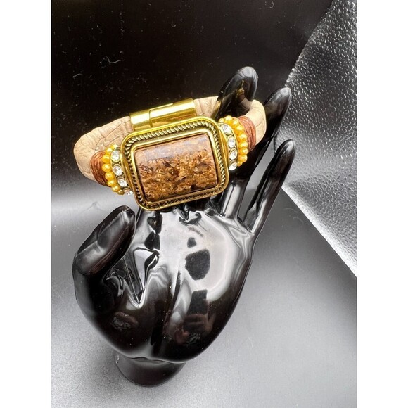 Laura Janelle Mixed Media Bracelet - Picture 2 of 7